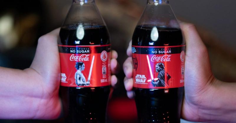 Coca-Cola lança garrafa de plástico OLED inspirada em ‘Star Wars’